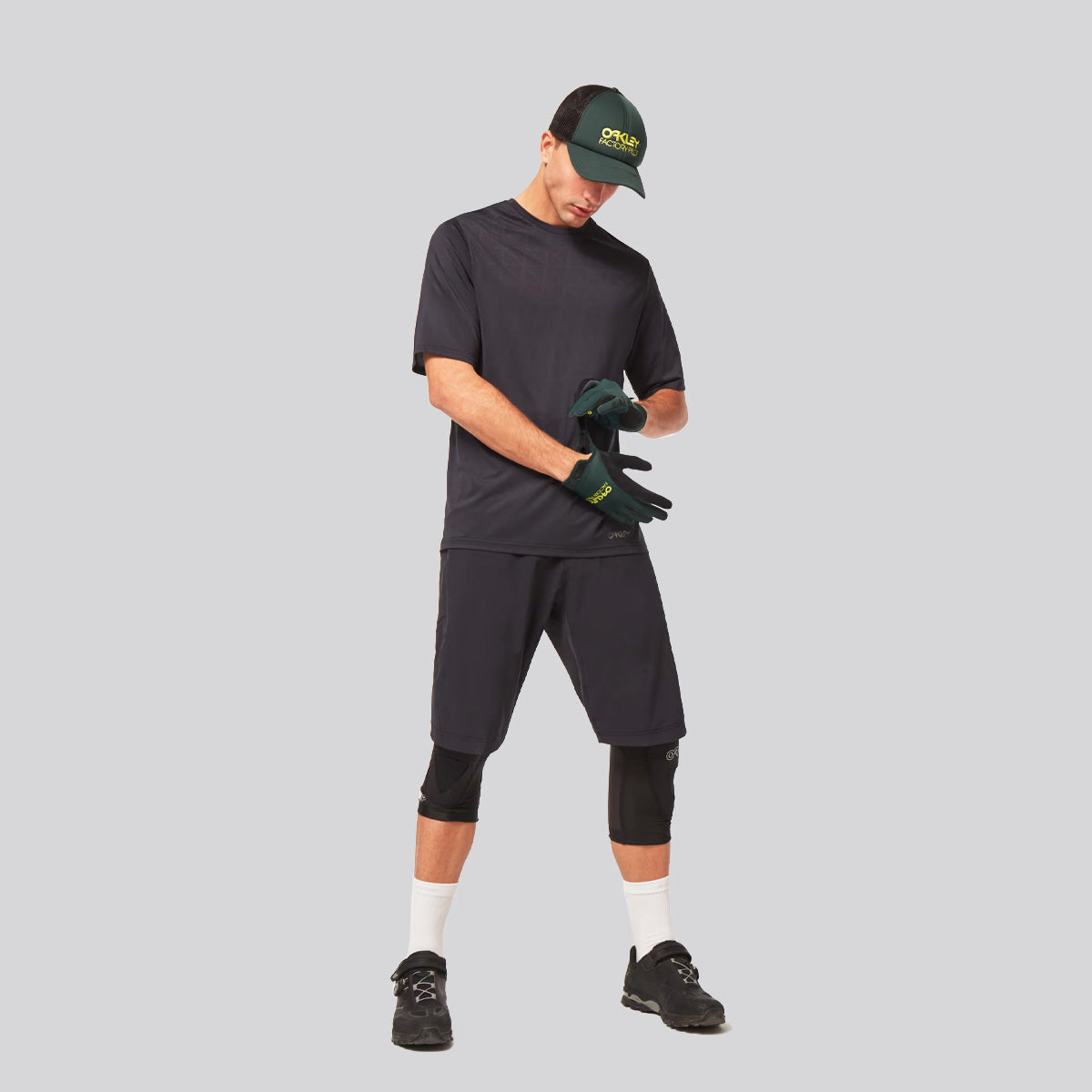 Polera Oakley Berm SS Black