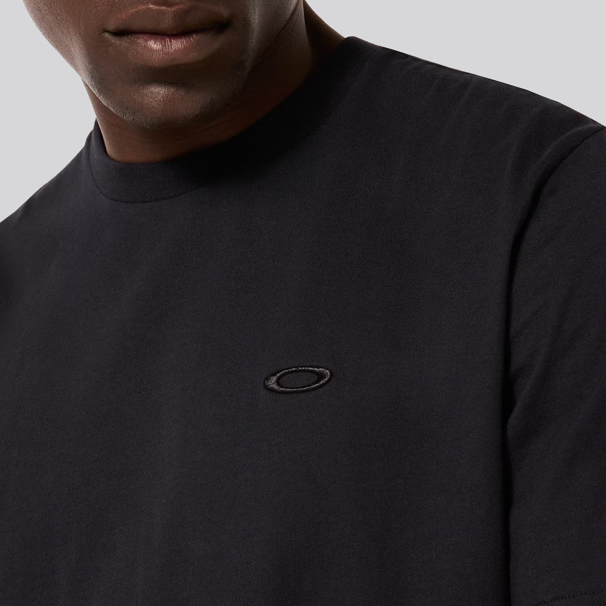 Polera Oakley Relax 2.0 Blackout