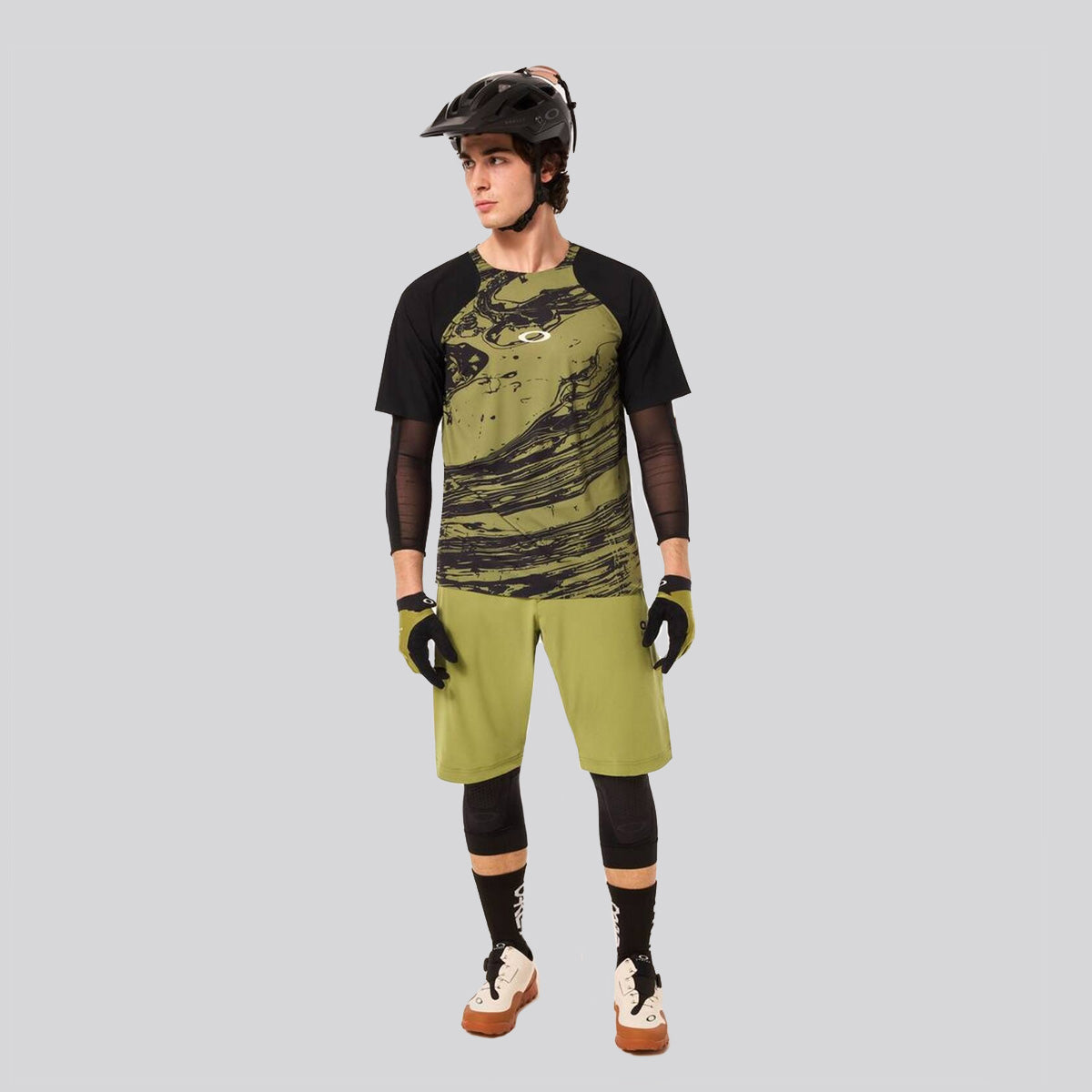 Polera Oakley Seeker Airline SS Blackout