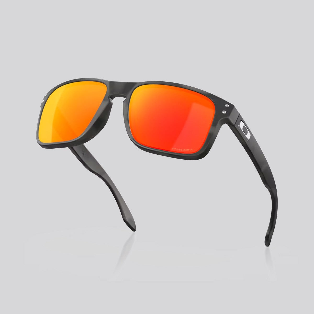 Lentes de Sol Oakley Holbrook Black Camo/Prizm Ruby