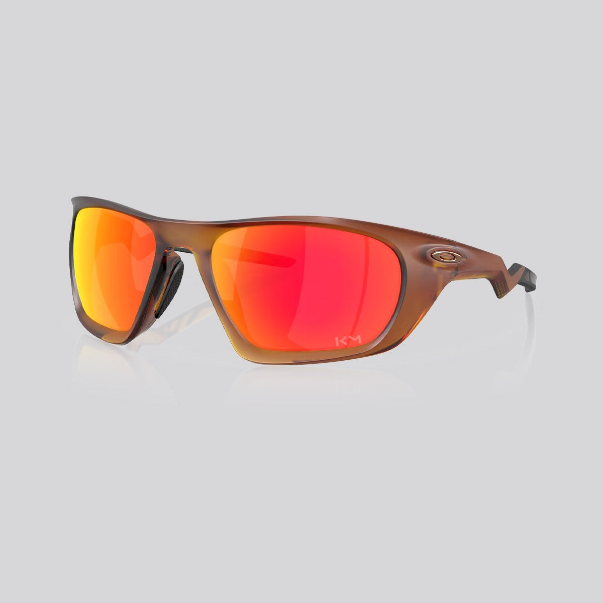 Lentes de sol Oakley Lateralis KM Signature Edición Kylian Mbappé Prizm Ruby/Matte Dark Amber