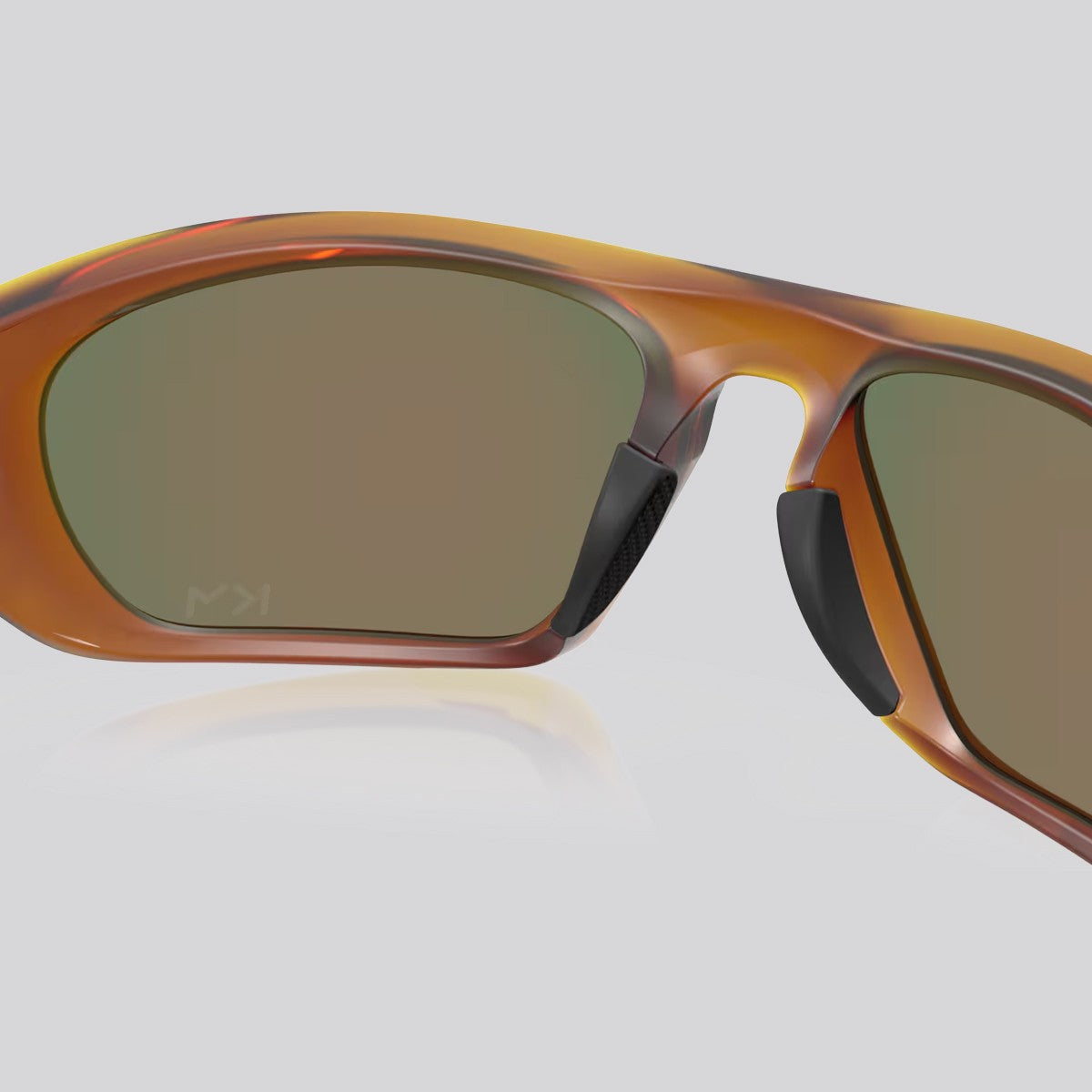 Lentes de sol Oakley Lateralis KM Signature Edición Kylian Mbappé Prizm Ruby/Matte Dark Amber