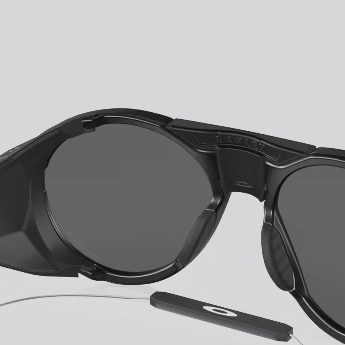 Lentes de Sol Oakley Clifden Matte Black/Prizm Black Polarised