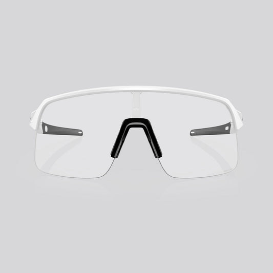Lentes de Sol Oakley Sutro Lite Matte White / Clear to Black Iridium Fotocromático