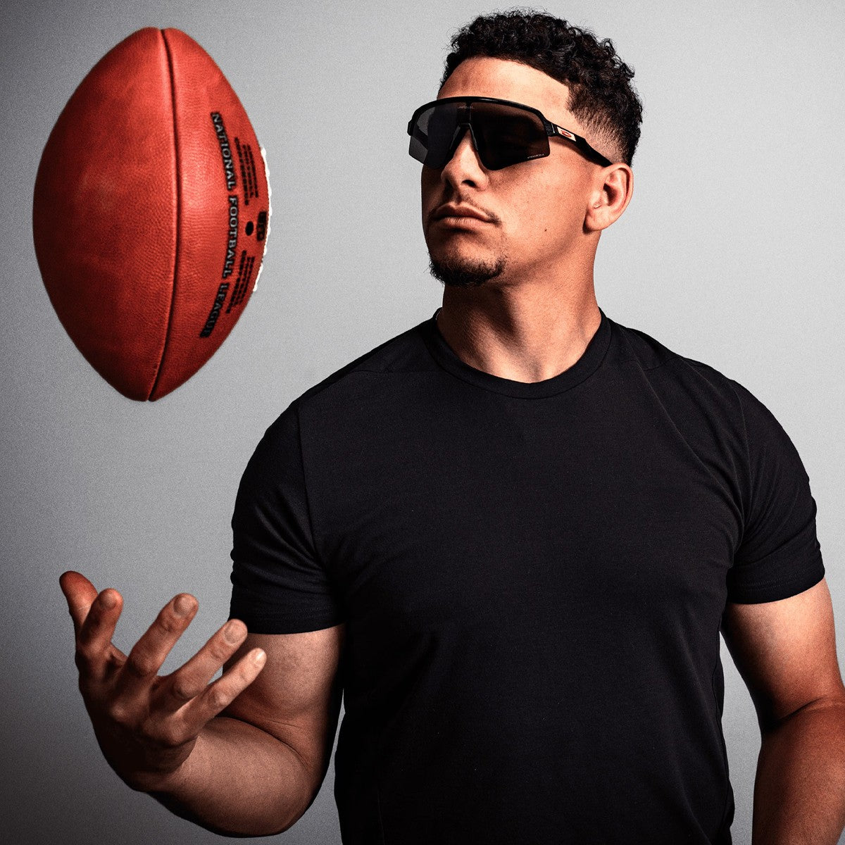 Lentes de sol Oakley Sutro Lite Sweep PM Signature Edición Patrick Mahomes Prizm Black/Dark Galaxy