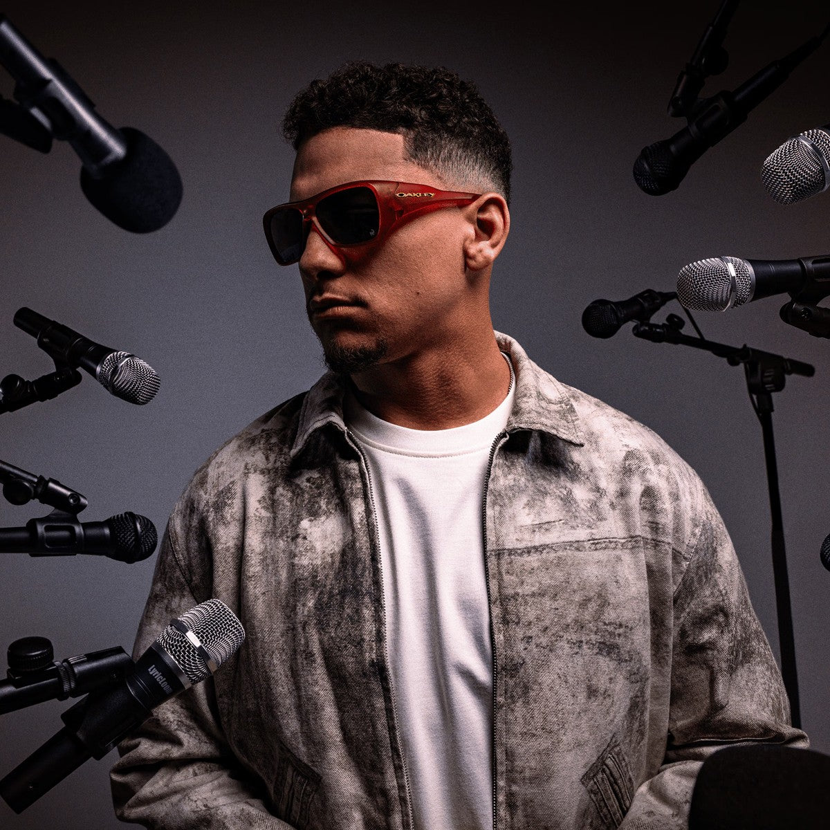 Lentes de Sol Oakley Chaminade x Patrick Mahomes II Matte Transparent Red/Prizm Black