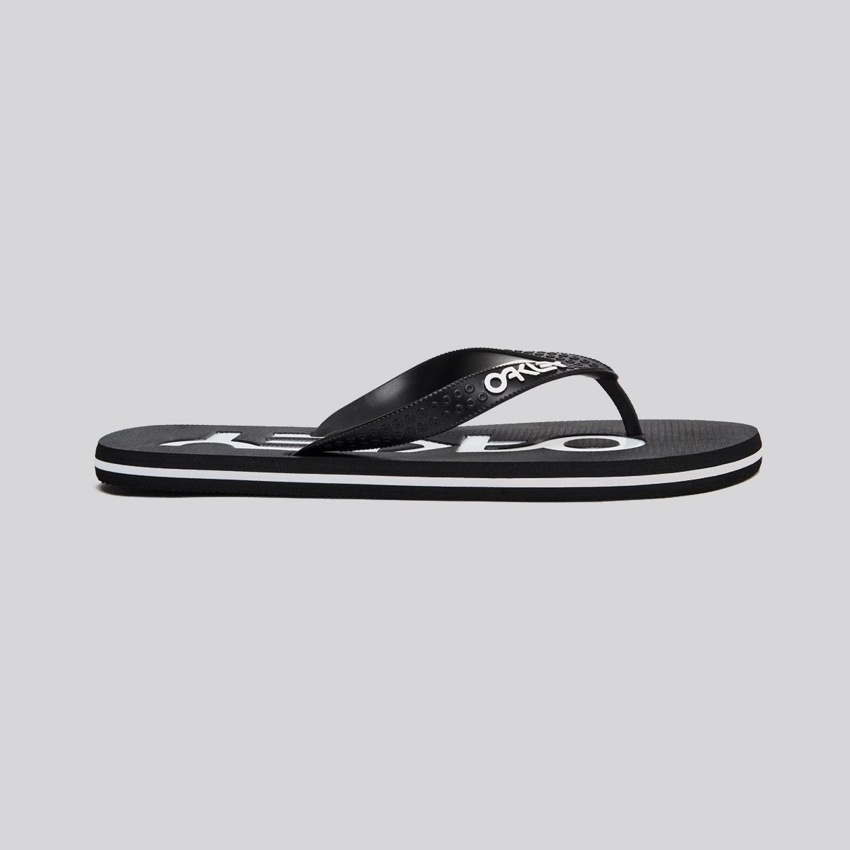 Sandalias Oakley College Blackout
