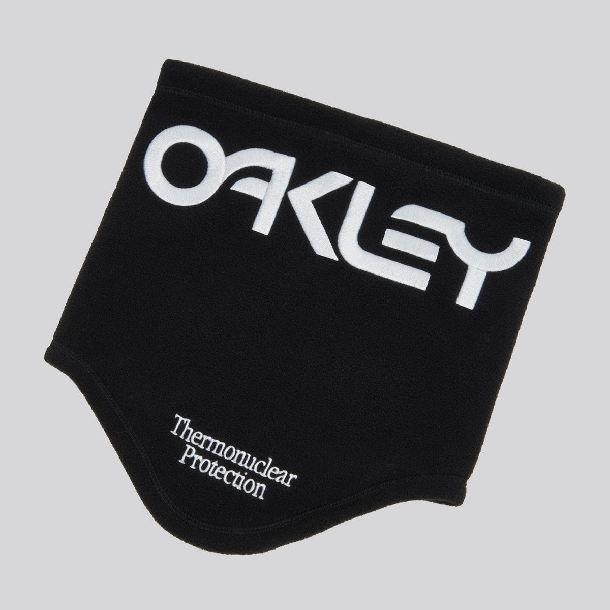 Cuello Oakley TNP Blackout