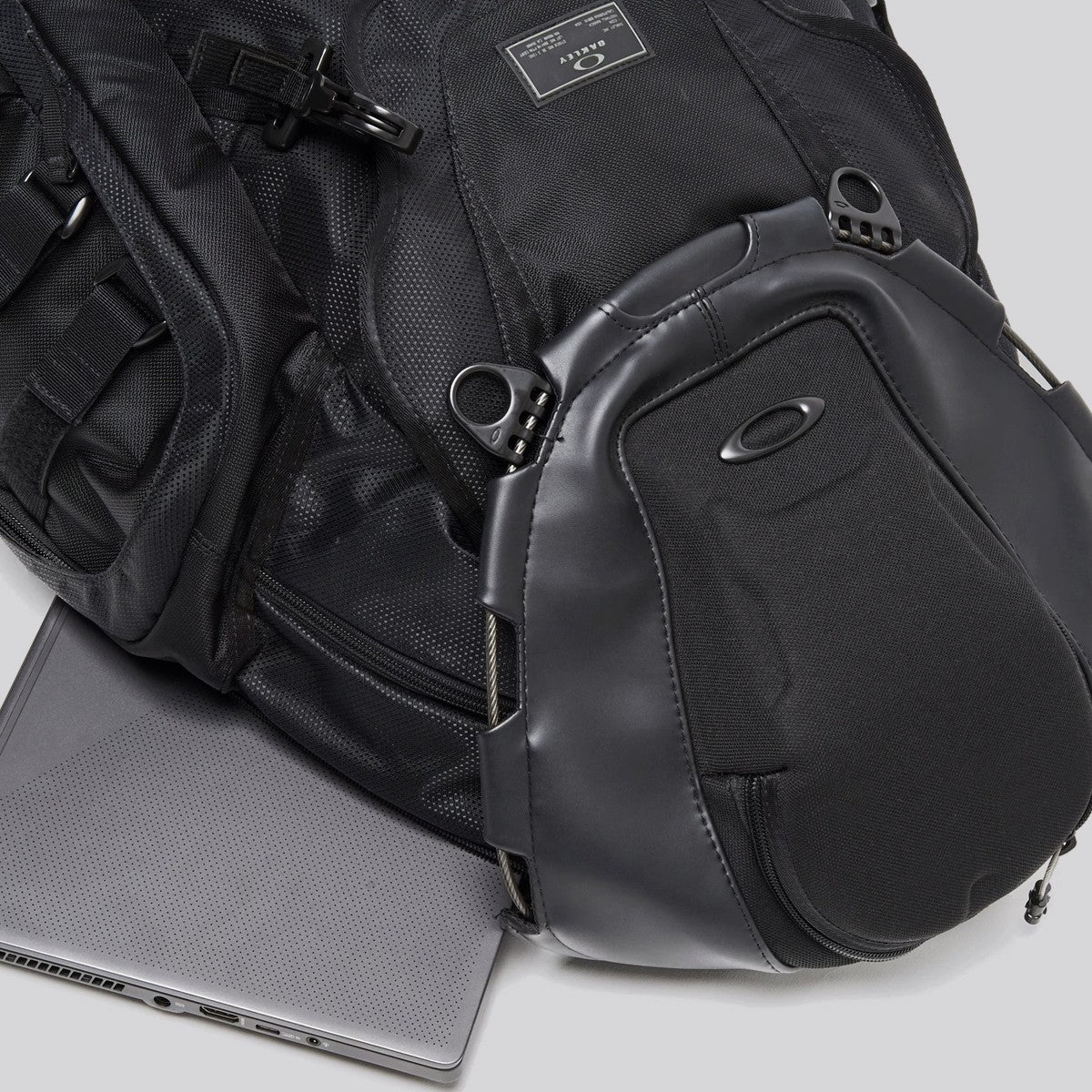 Mochila Oakley Kitchen Sink Black