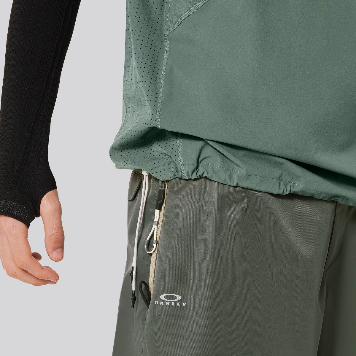 Polera Oakley Latitude Soar Surplus Green