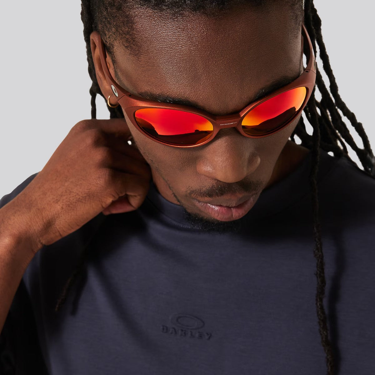 Polera Oakley Reserve Ellipse Graphite