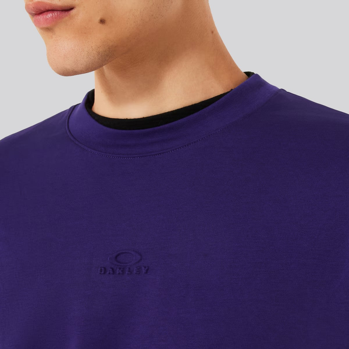 Polera Oakley Reserve Ellipse Deep Amethyst