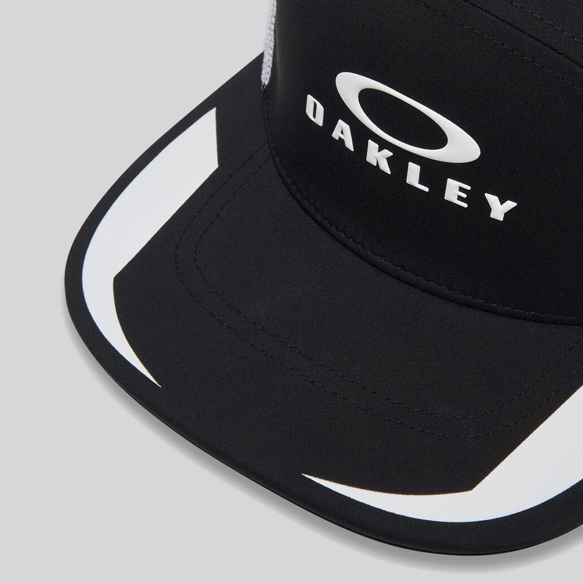 Jockey Oakley Podium Trucker Black/White