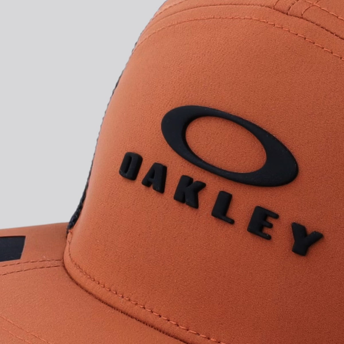 Jockey Oakley Podium Trucker Auburn