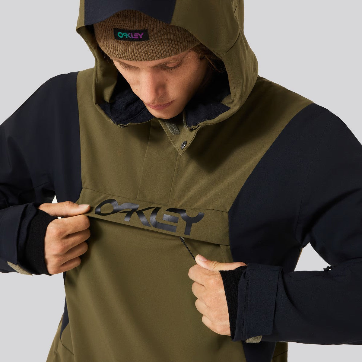 Chaqueta Oakley TNP TBT Insulated Army Green