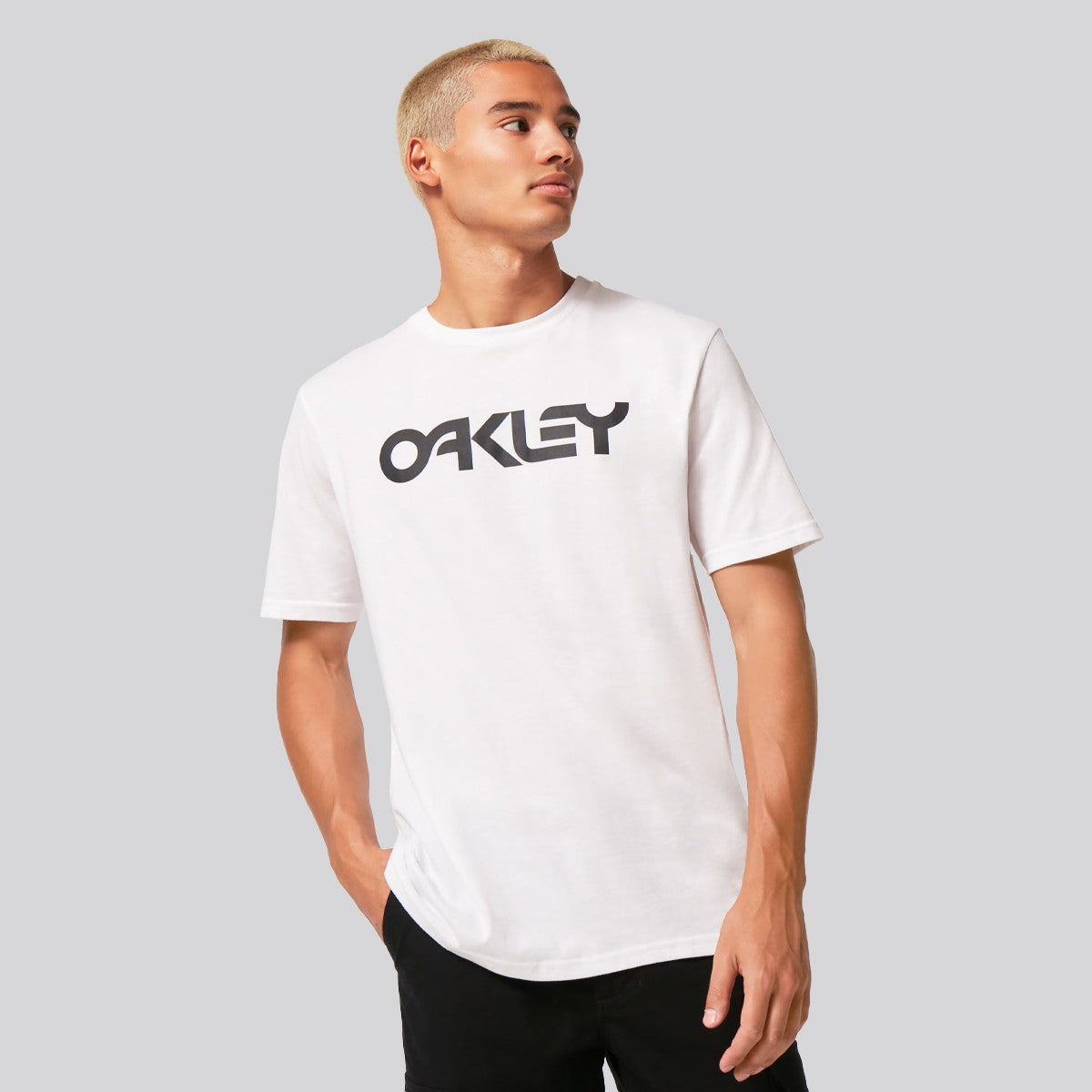 Polera Oakley Mark 2.0 White/Black