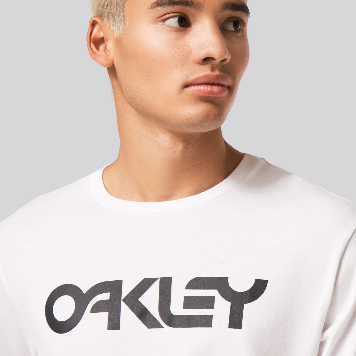 Polera Oakley Mark II 2.0 White/Black