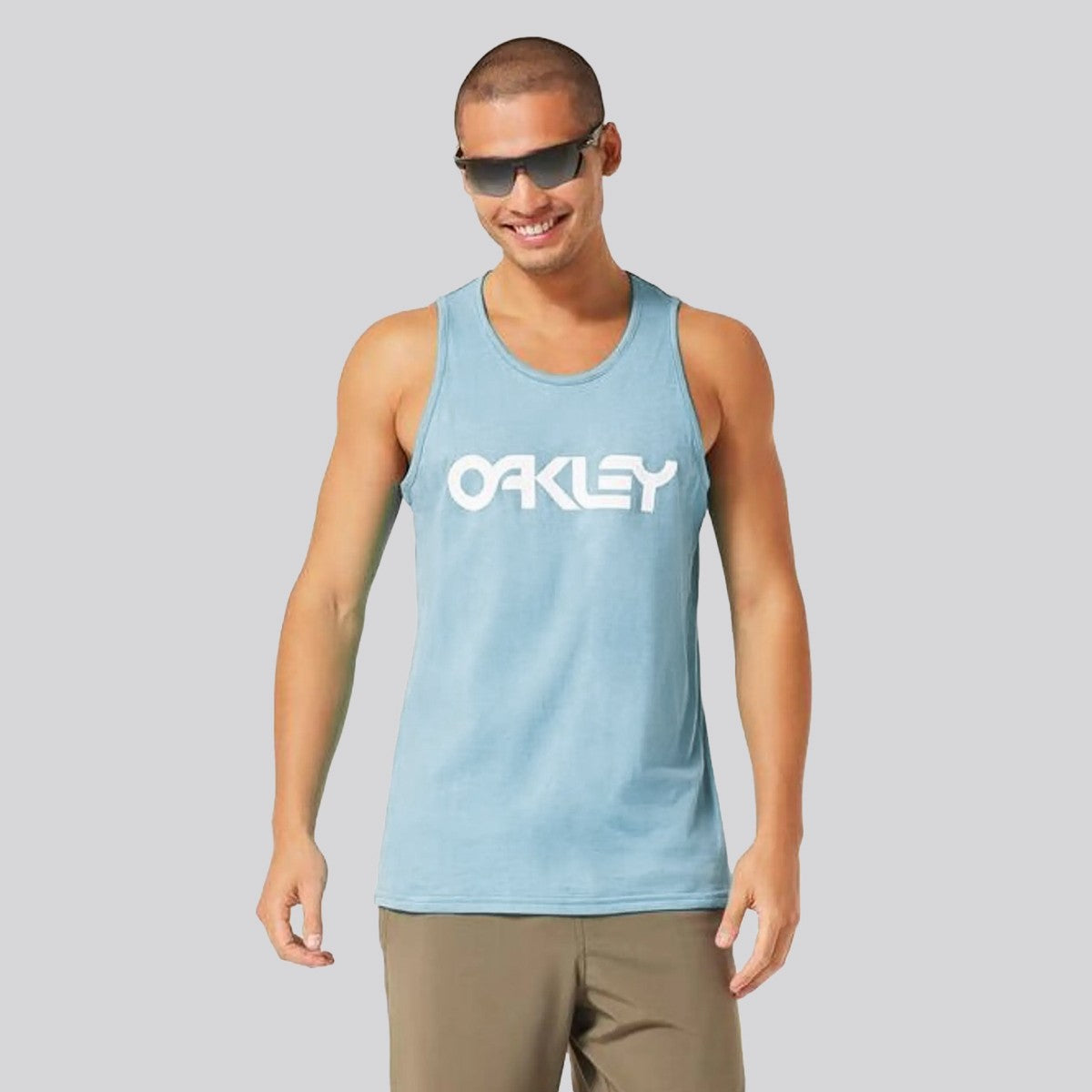 Polera Oakley Mark Tank Frost