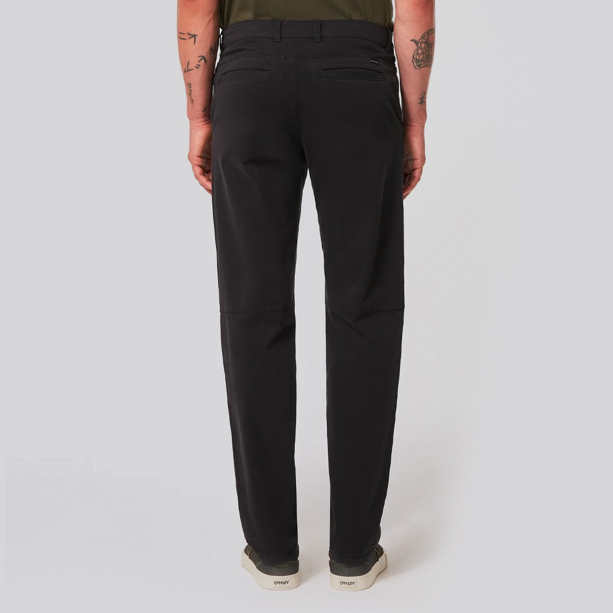 Pantalón Oakley Chino All Day Blackout