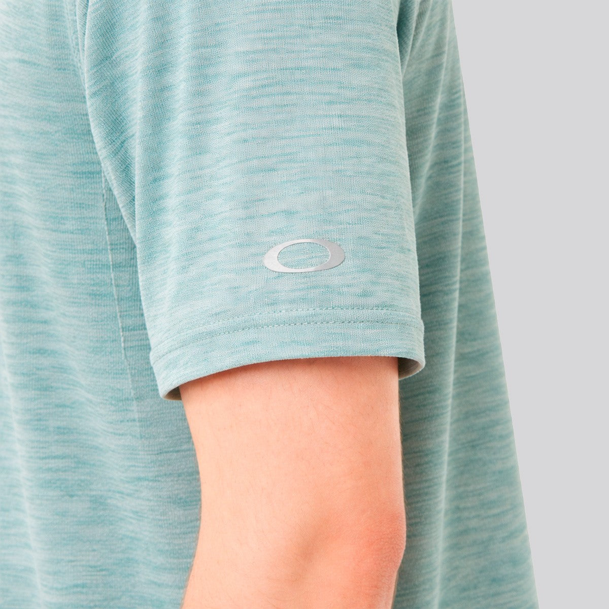 Polera Oakley Aero Hydrolix Pacific/Cement Heather