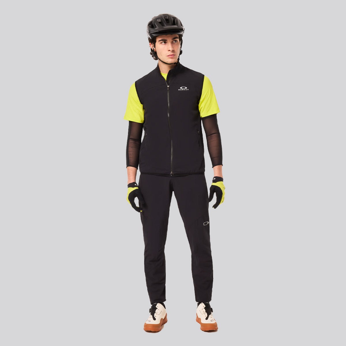 Chaqueta Vest Oakley Elements Blackout