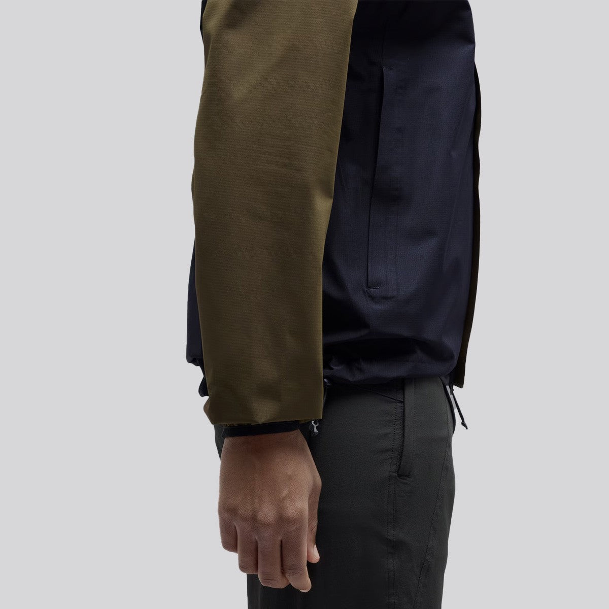Chaqueta Oakley Elements Shell 2.0 Army Green