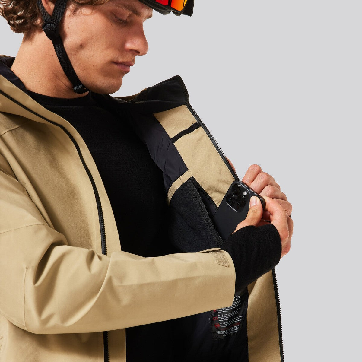 Chaqueta Oakley Unbound Gore-Tex Shell Jacket 2.0 Beige