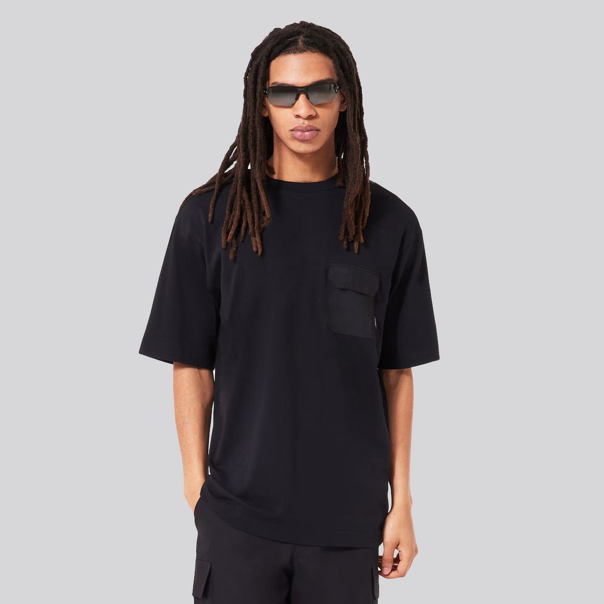 Polera Oakley Commuter Roam Black