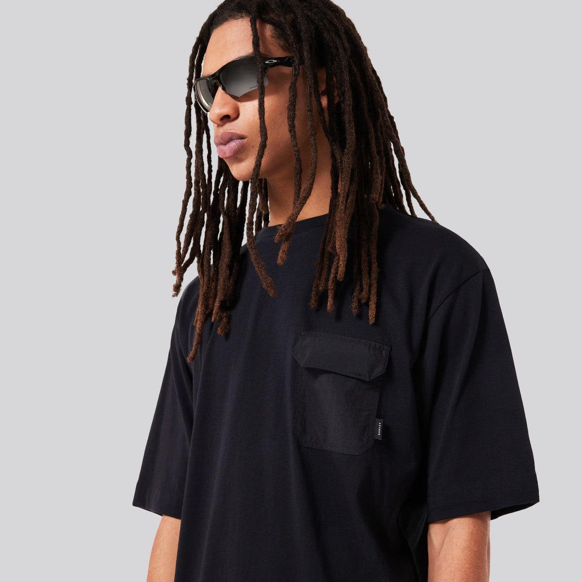 Polera Oakley Commuter Roam Black