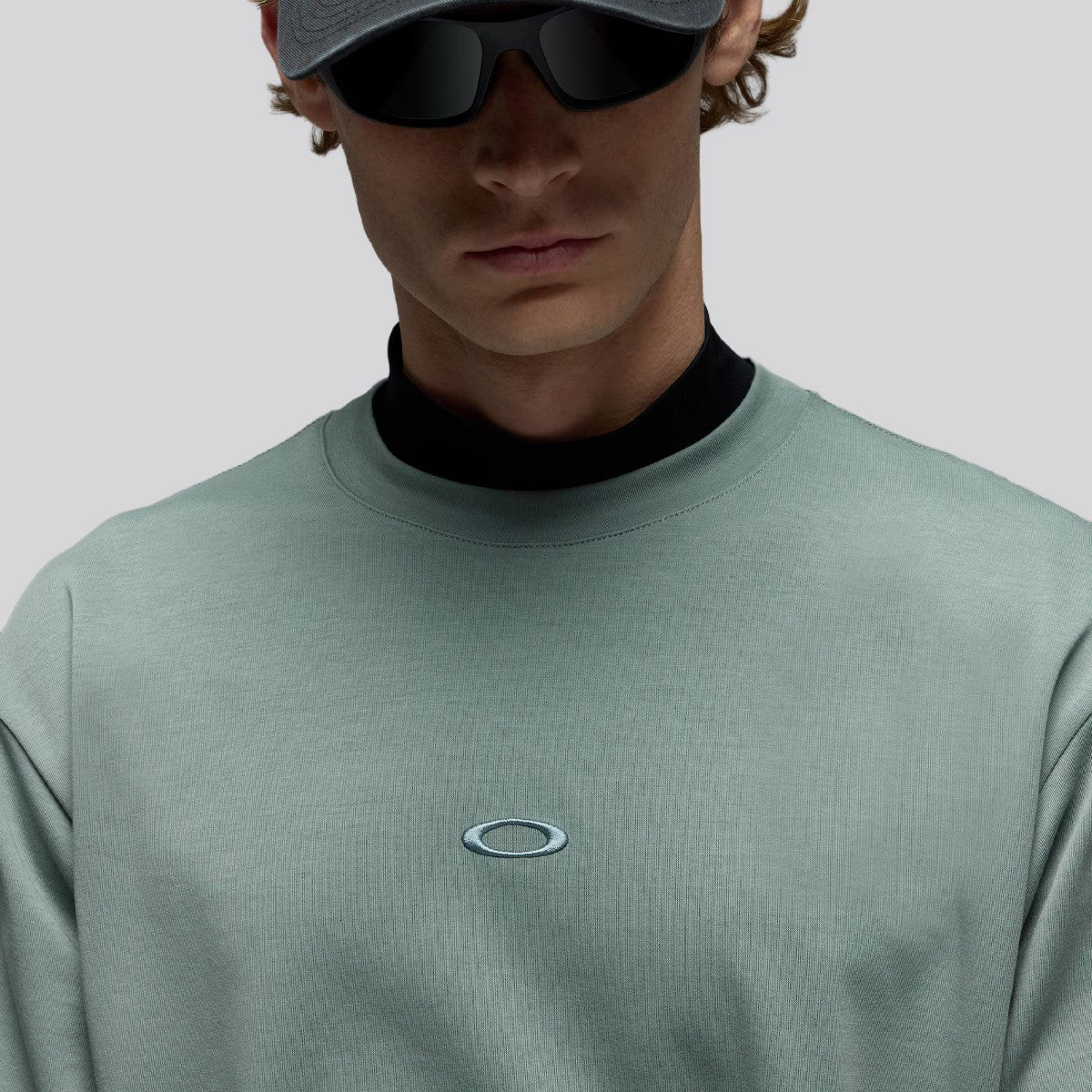 Polera Oakley Driven Olive