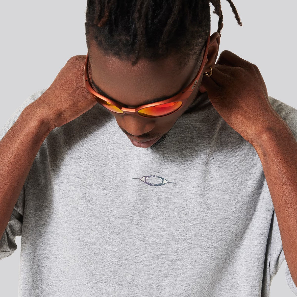 Polera Oakley Stacked Metal New Granite Heather