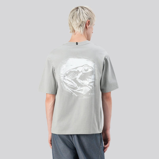 Polera Oakley Futurescape Fossil Cement