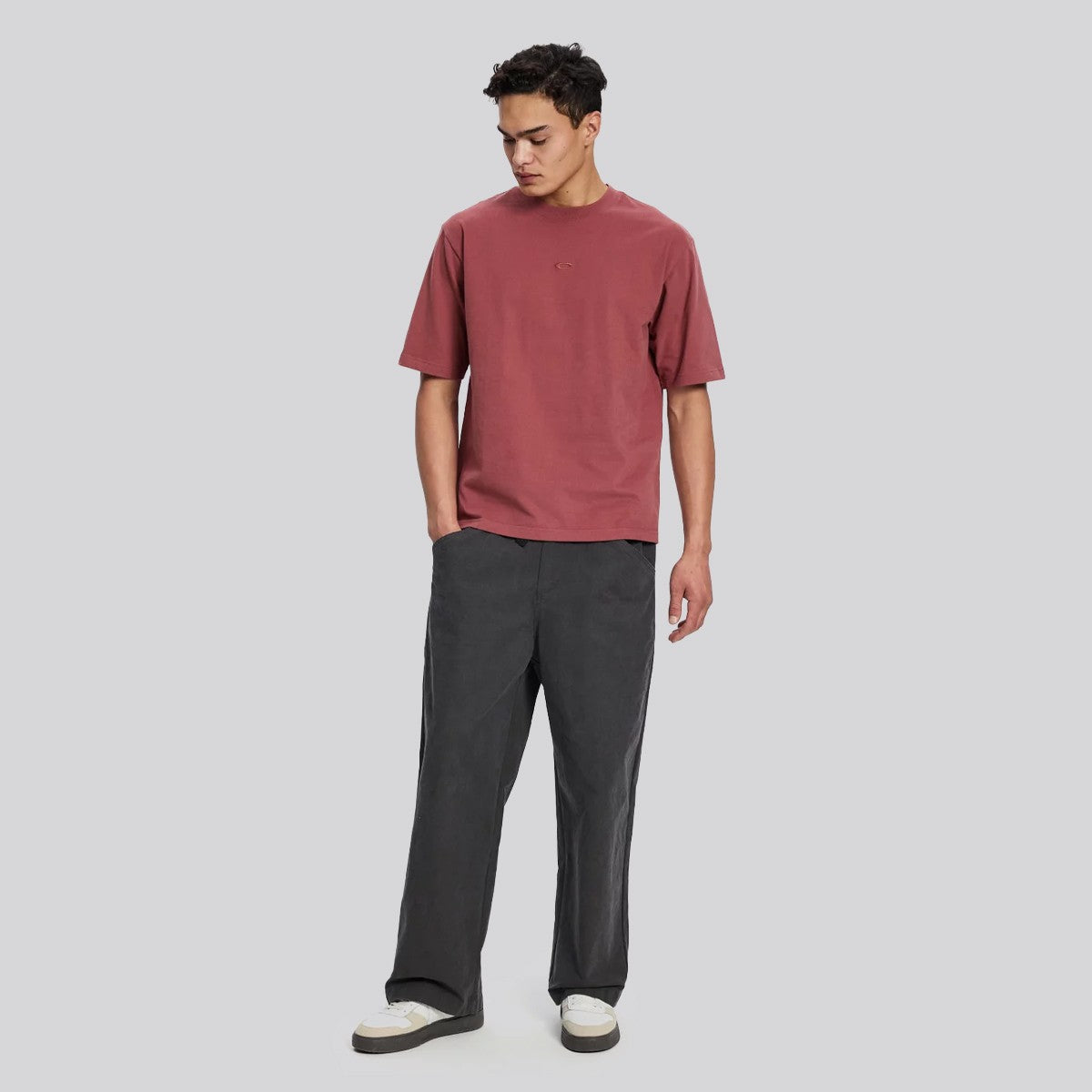 Polera Oakley Futurescape Fossil Rosewood