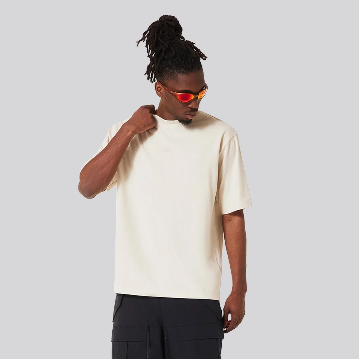 Polera Oakley Futurescape Fossil Mist
