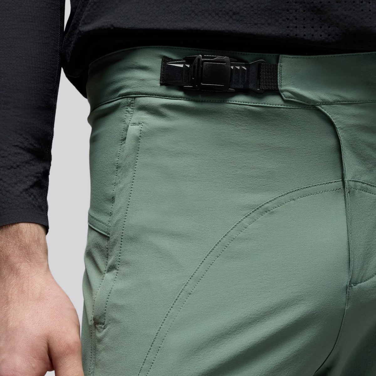 Pantalón Oakley Seeker Whip Dark Green