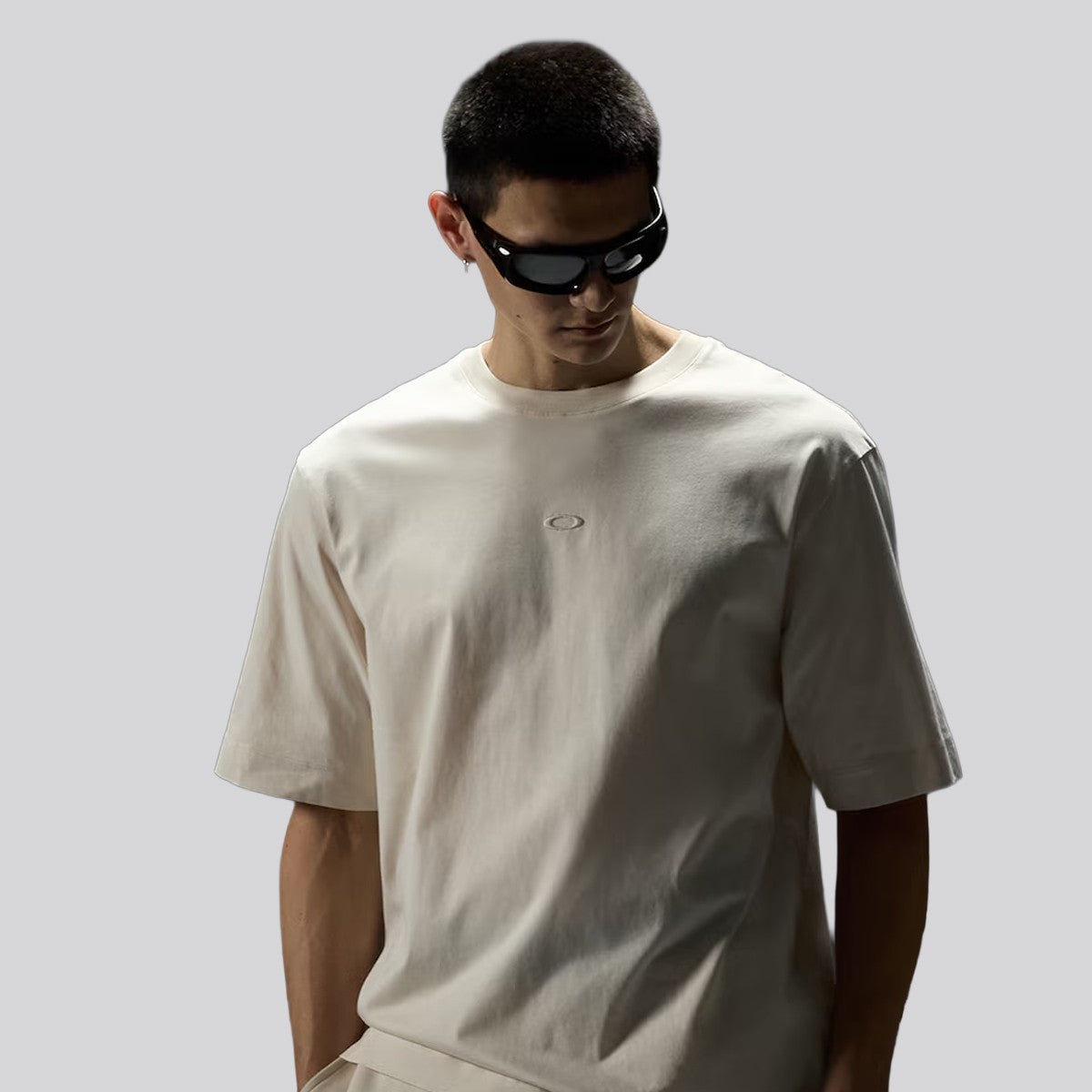 Polera Oakley Reserve Momento Protopia Grey / Light Grey
