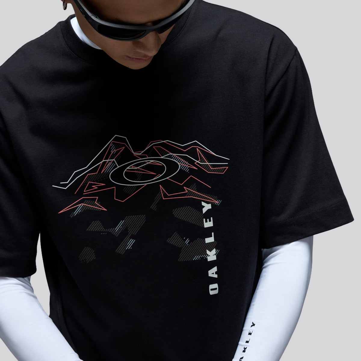 Polera Oakley MTN Ridge Black