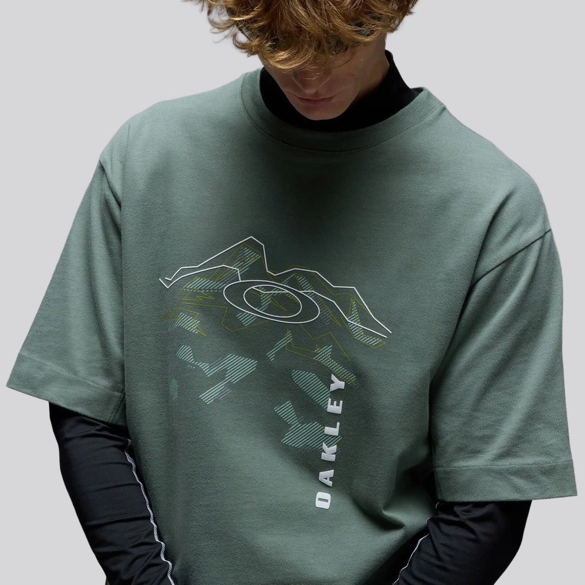 Polera Oakley MTN Ridge Dark Green