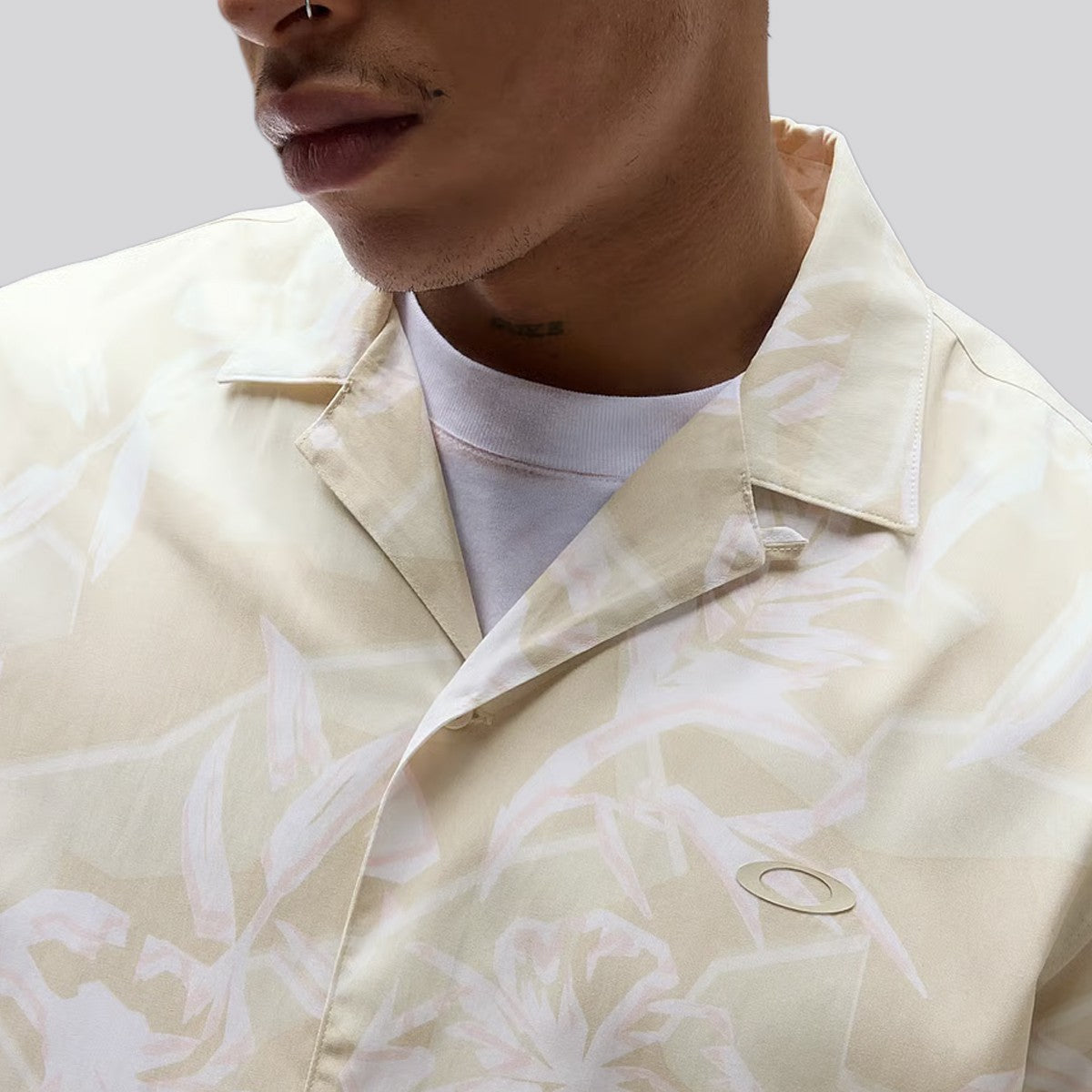 Polera Oakley Hibiscus Breeze Black / Black Multi 1