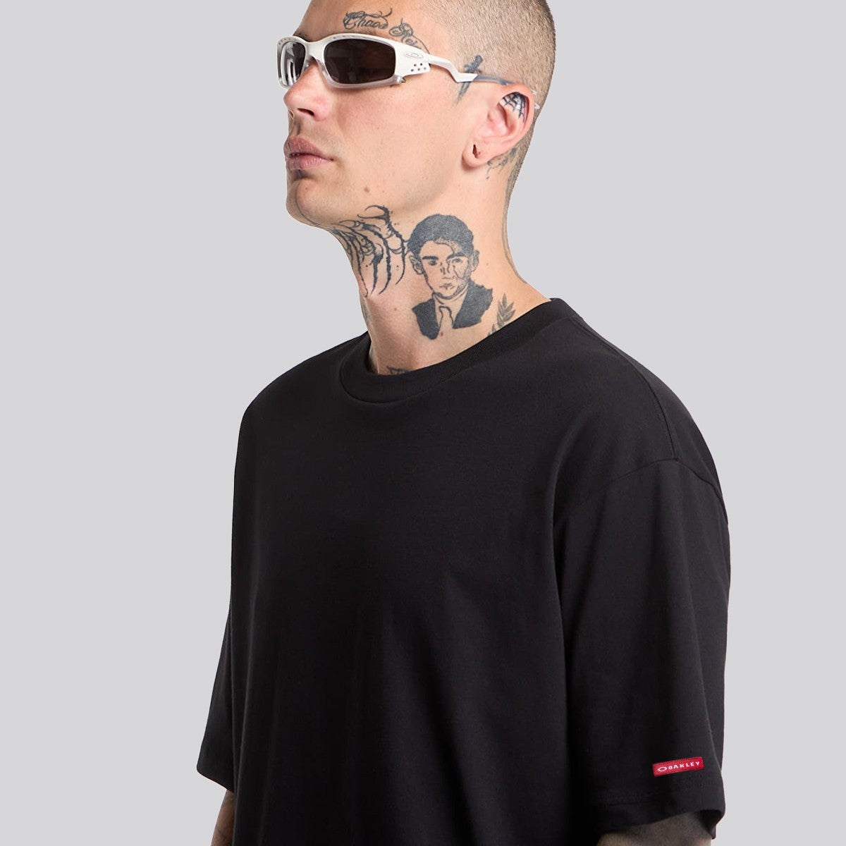 Polera Oakley New Retro Static 3.0 BLACK/BLACK