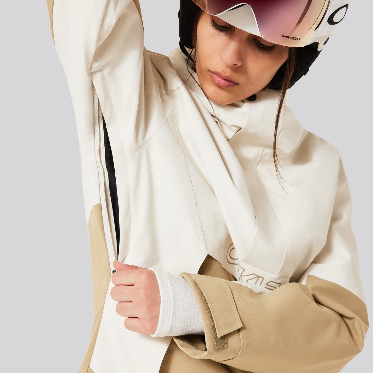 Chaqueta Oakley Anorak TNP TBT Beige