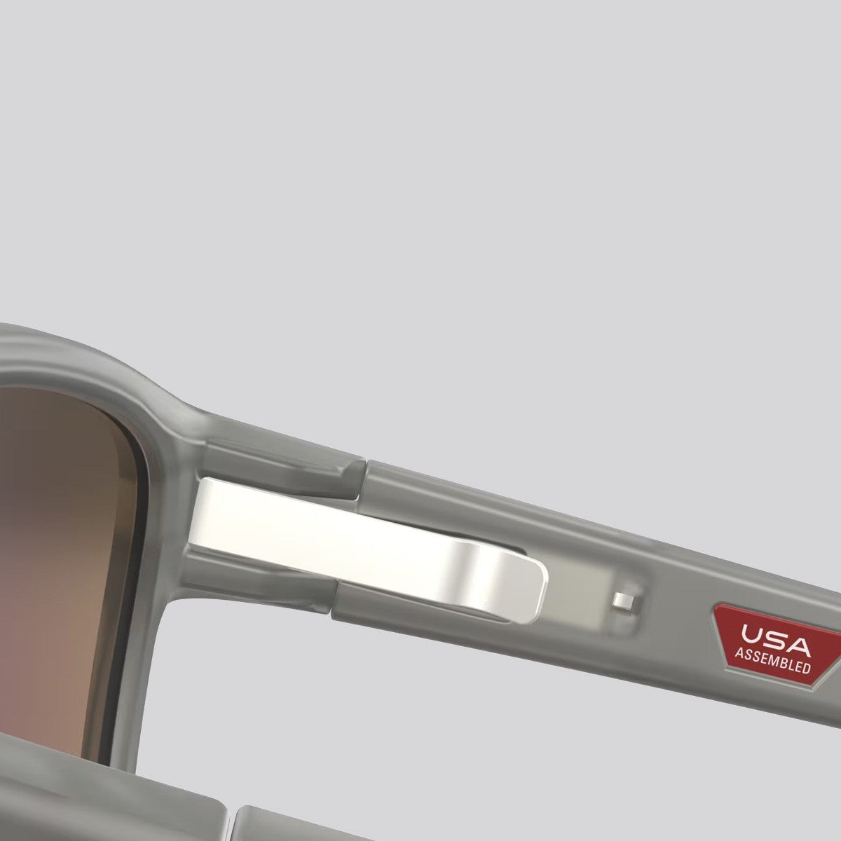 Lentes de Sol Oakley Latch Beta Matte Grey Ink/Prizm Sapphire Iridium Polarizado