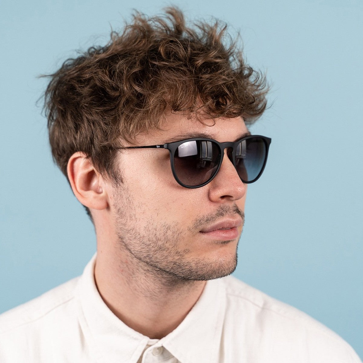 Lentes de Sol Ray-Ban Erika Classic Black/Grey